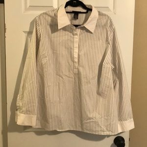 Lane Bryant white dress shirt with wide cuffs!